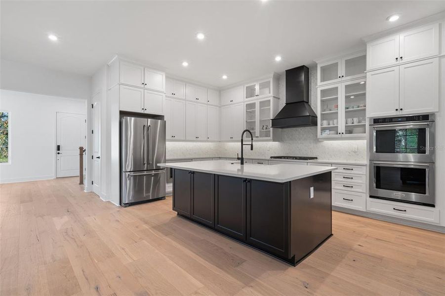 Furnished interior view inside a new home in Celebration - Island Village, Celebration (Image 20).