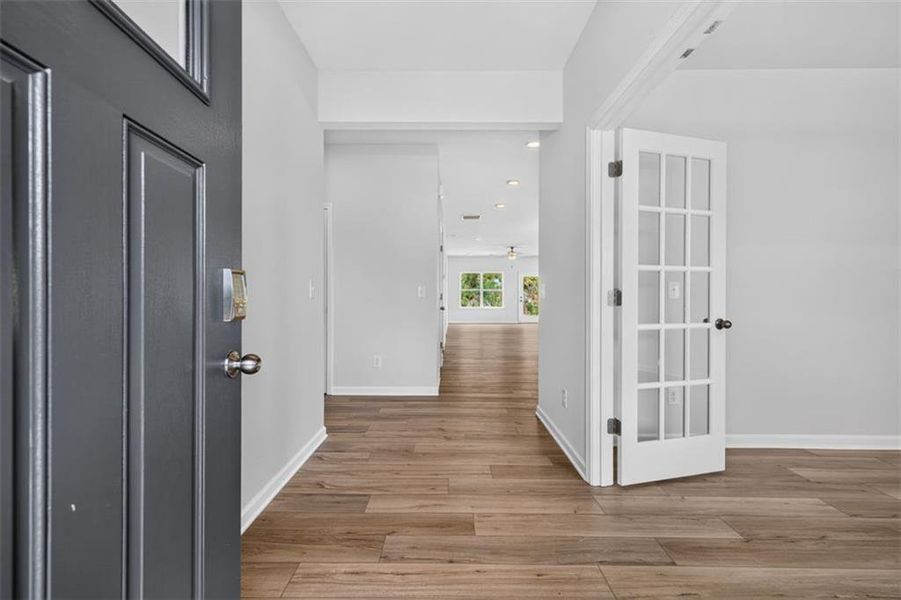 Spacious, unfurnished interior of a new home in Summerfield Place, Carrollton (Image 33).