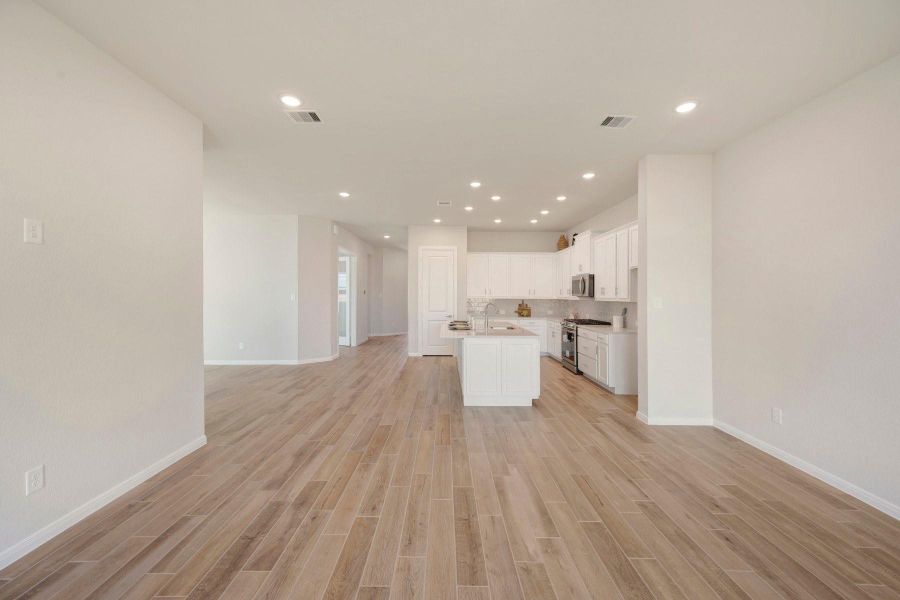 Spacious, unfurnished interior of a new home in Jubilee - Reserve Collection, Hockley (Image 13).