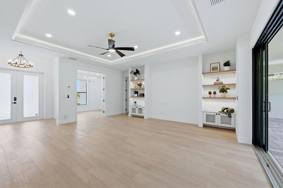 Spacious, unfurnished interior of a new home in , Rotonda West (Image 21).