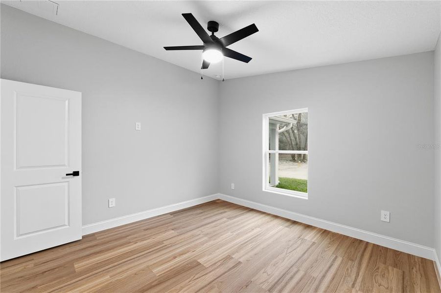 Spacious, unfurnished interior of a new home in , Webster (Image 34).
