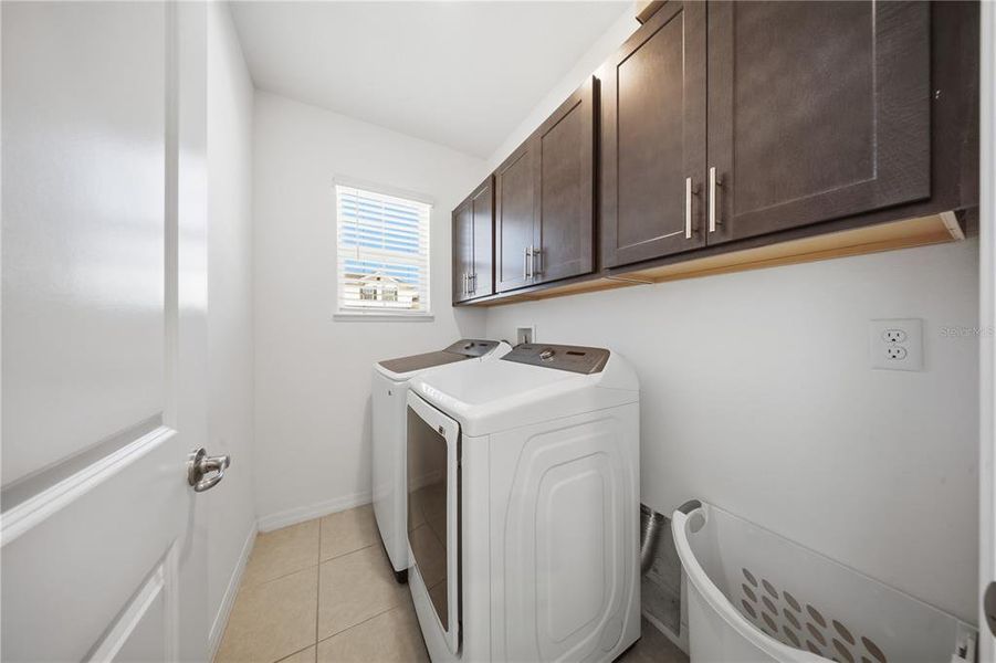 Furnished interior view inside a new home in , St. Cloud (Image 31).