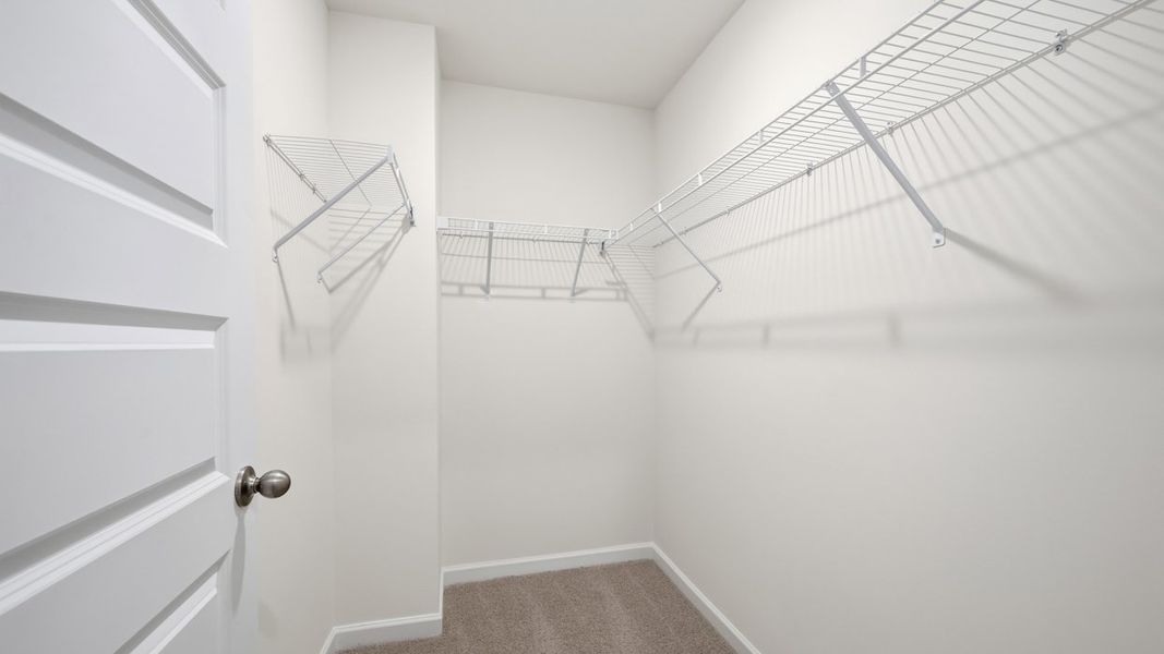 Spacious, unfurnished interior of a new home in Inverness at Sugarloaf, Lawrenceville (Image 26). Spacious, unfurnished interior of a new home in Inverness at Sugarloaf, Lawrenceville (Image 26).