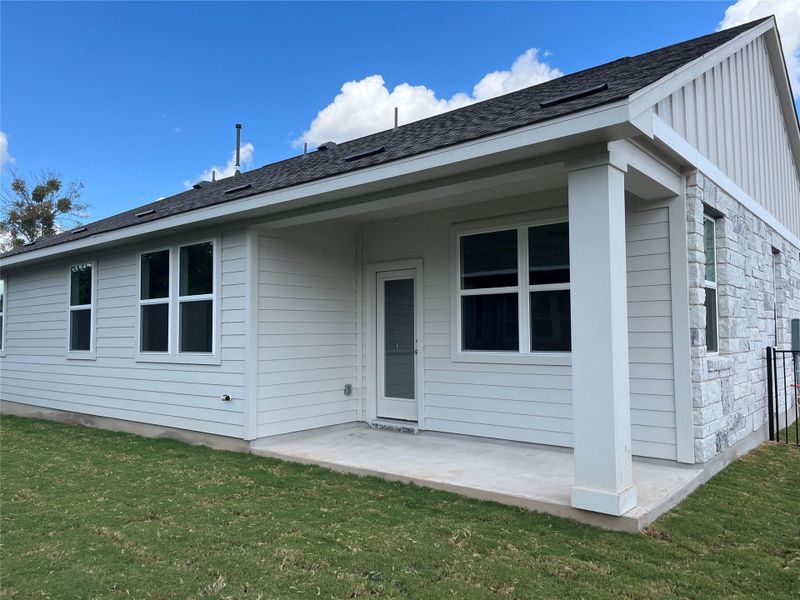 Front exterior of a new home in Anthem Cottages, Kyle, TX, highlighting curb appeal (Image 21). Front exterior of a new home in Anthem Cottages, Kyle, TX, highlighting curb appeal (Image 21).