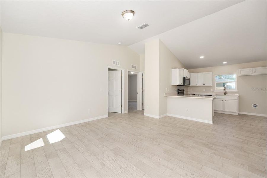 Spacious, unfurnished interior of a new home in , Ocala (Image 25). Spacious, unfurnished interior of a new home in , Ocala (Image 25).