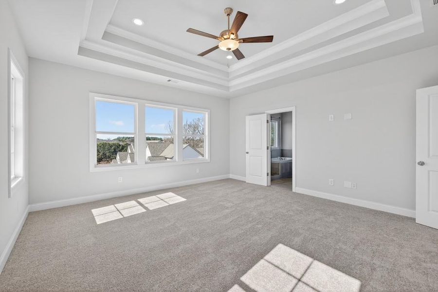 Spacious, unfurnished interior of a new home in Hemingway, Flowery Branch (Image 37).