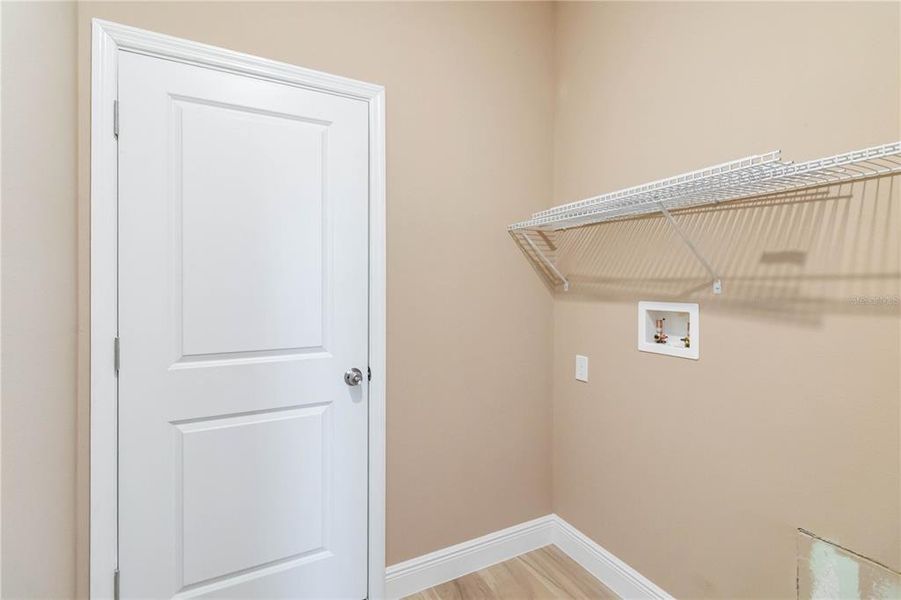 Furnished interior view inside a new home in , Clermont (Image 7).