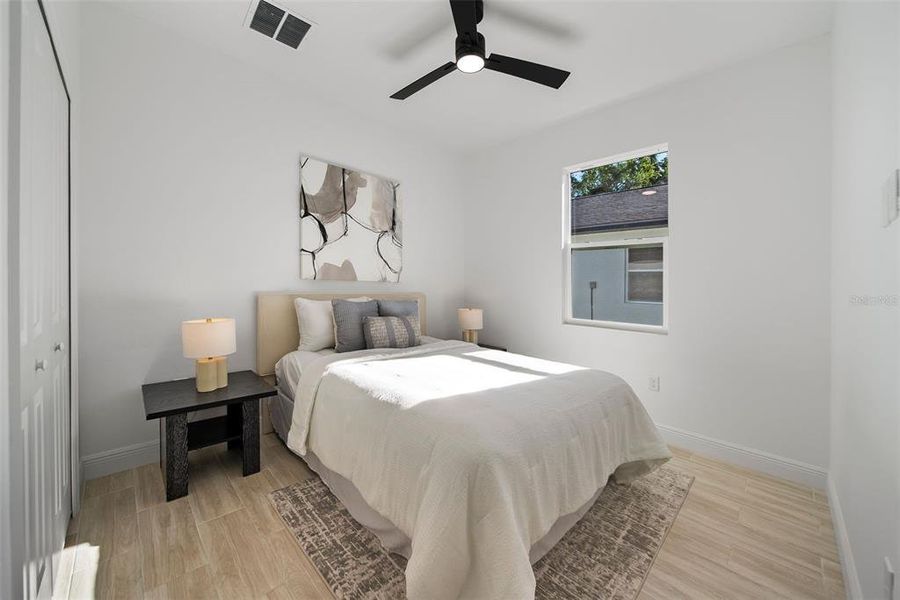 Furnished interior view inside a new home in , Orlando (Image 25).