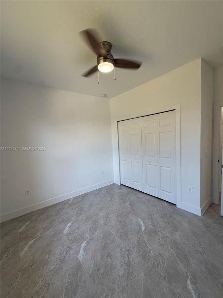 Spacious, unfurnished interior of a new home in , Lehigh Acres (Image 17).