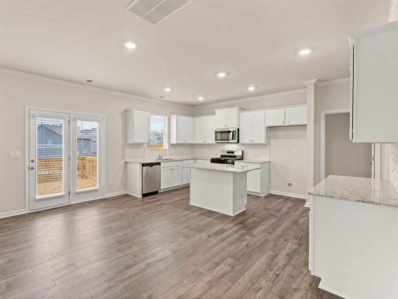 Image 49 of a home in Northwoods at Mirror Lake.