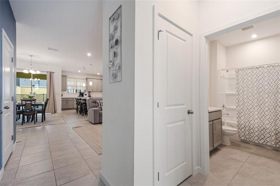Furnished interior view inside a new home in , Kissimmee (Image 16).