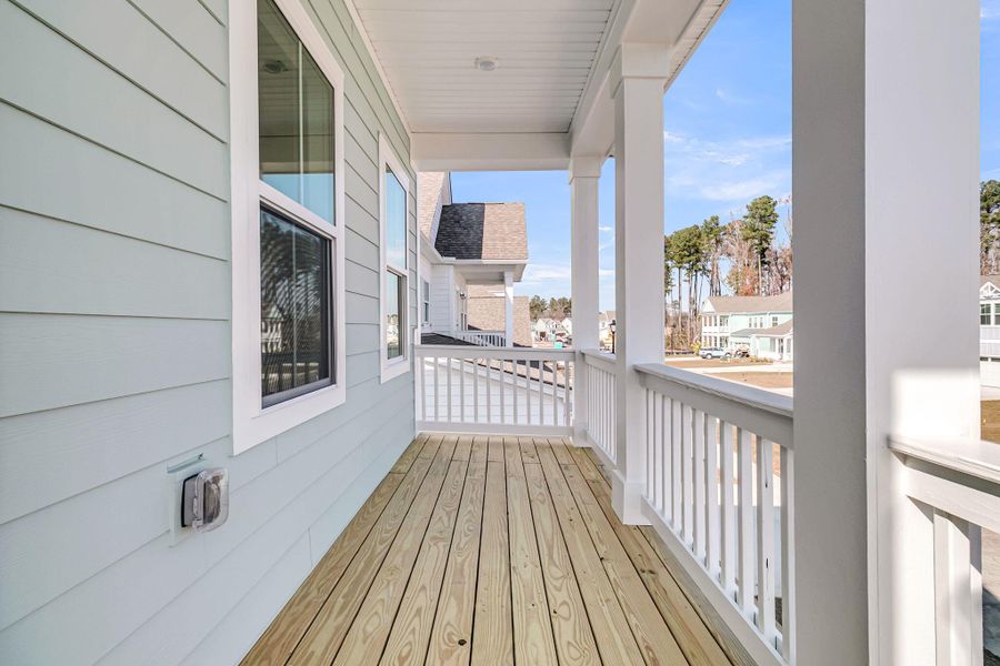 Exterior details and patio area of a home in Cherrywood Estates, Summerville (Image 25).