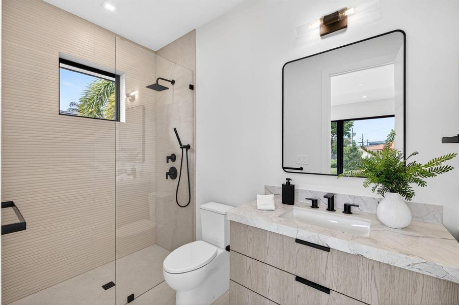 78-web-or-mls-699A3974 2 78-web-or-mls-699A3974 2