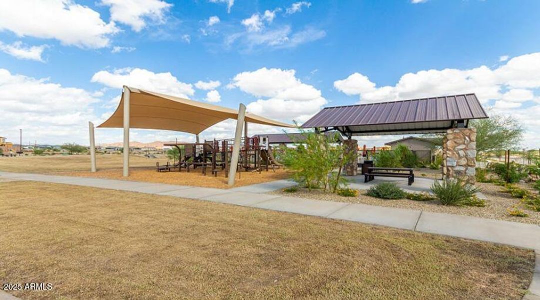 Rancho Mercado Community