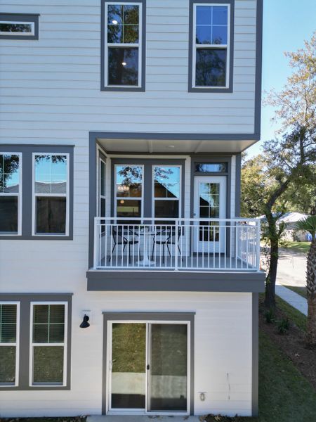 Exterior details and patio area of a home in , North Charleston (Image 27).