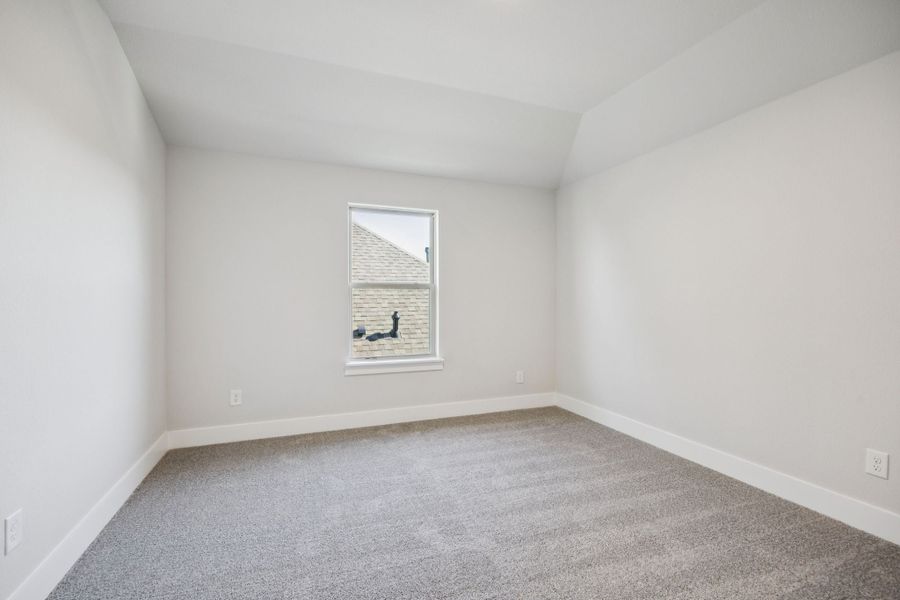 Spacious, unfurnished interior of a new home in Dove Hollow, Waxahachie (Image 19). Spacious, unfurnished interior of a new home in Dove Hollow, Waxahachie (Image 19).