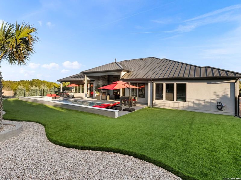 Exterior details and patio area of a home in , Canyon Lake (Image 3).