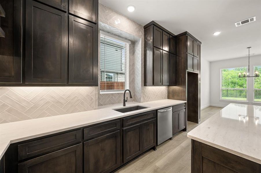 1208 Strait-Kitchen-5