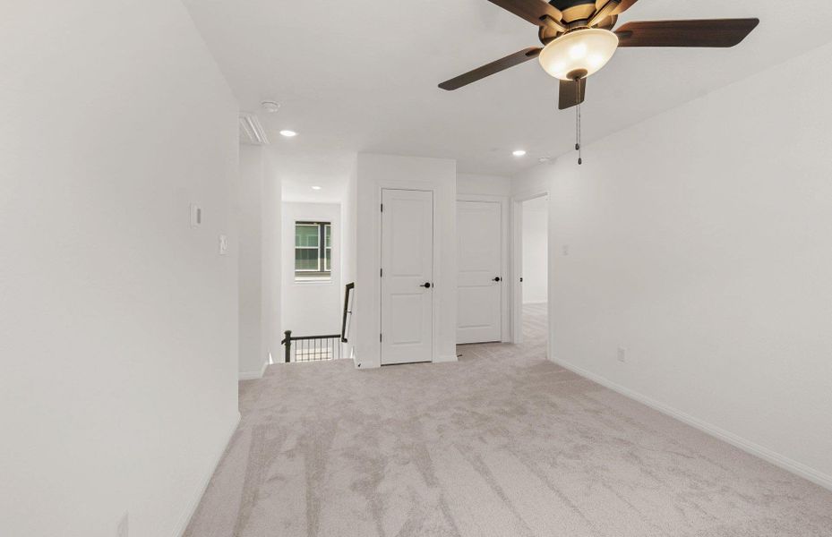 Spacious, unfurnished interior of a new home in Horizon Lake, Leander (Image 20). Spacious, unfurnished interior of a new home in Horizon Lake, Leander (Image 20).