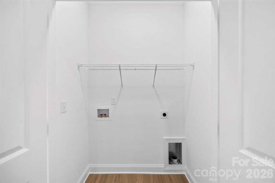 Spacious, unfurnished interior of a new home in , Gastonia (Image 28).