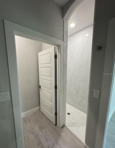 Spacious, unfurnished interior of a new home in , Port Charlotte (Image 17). Spacious, unfurnished interior of a new home in , Port Charlotte (Image 17).