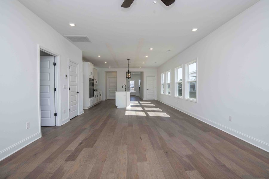 *Photo of example home. Selections and finishes may vary.