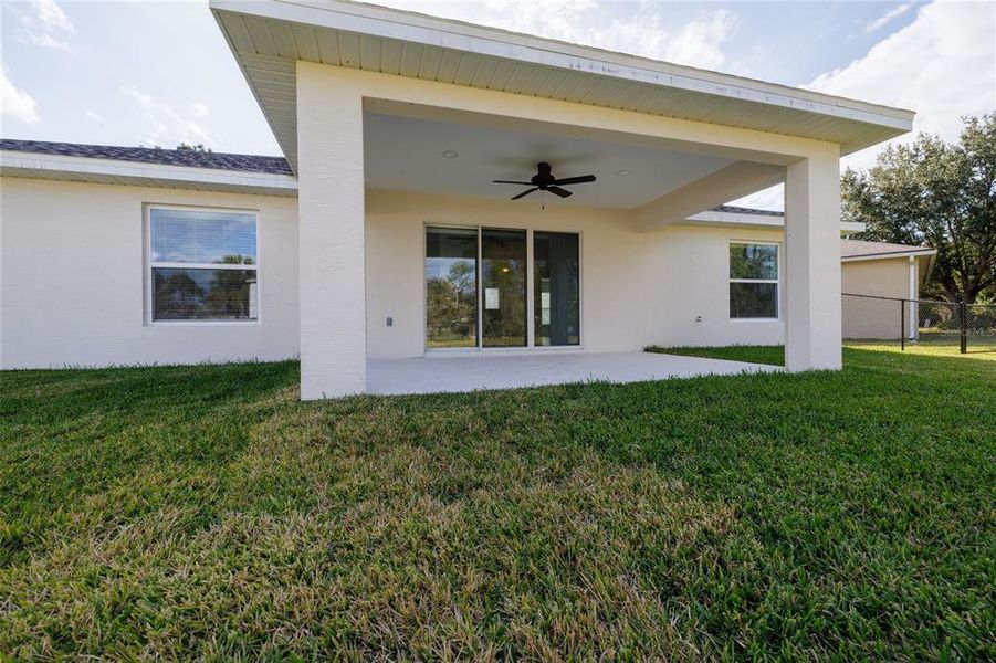 Exterior details and patio area of a home in , Palm Coast (Image 20).