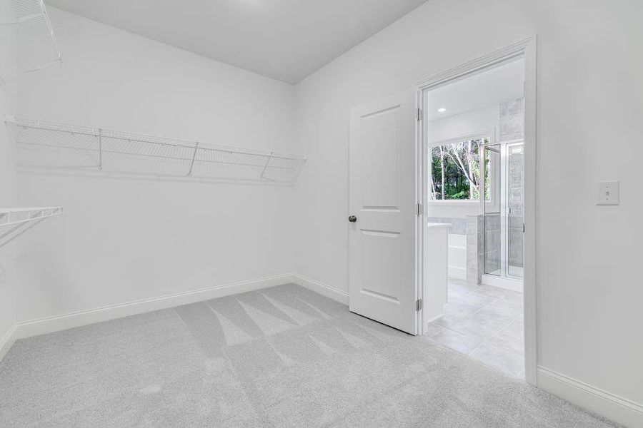 Spacious, unfurnished interior of a new home in Bennett Farm, Loganville (Image 27).