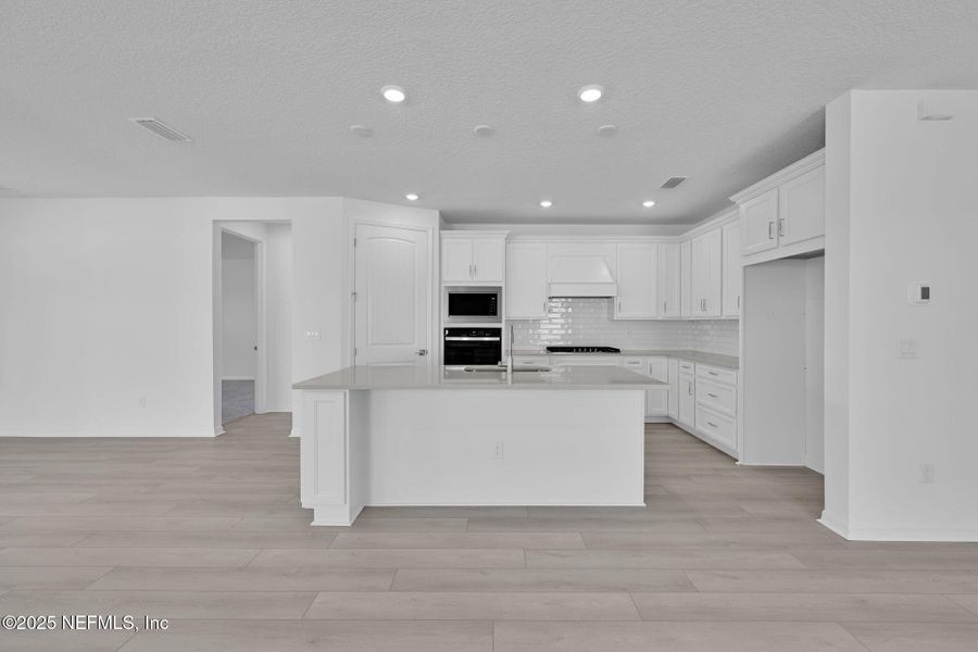 Furnished interior view inside a new home in Del Webb Nocatee, Ponte Vedra (Image 12).