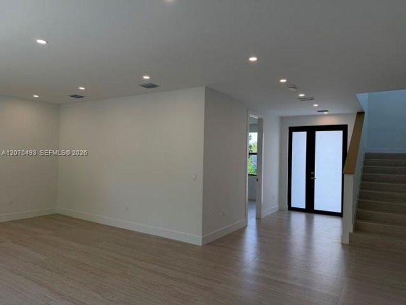 Spacious, unfurnished interior of a new home in , Miami (Image 23). Spacious, unfurnished interior of a new home in , Miami (Image 23).