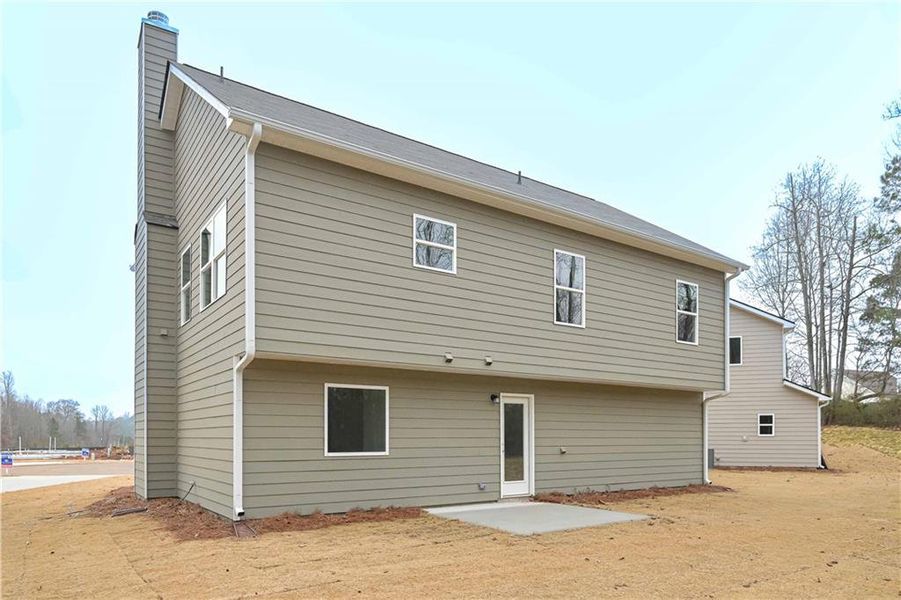 Exterior details and patio area of a home in , Villa Rica (Image 4).