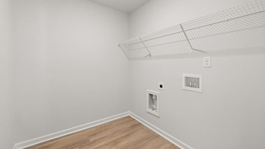 Spacious, unfurnished interior of a new home in Hamptons at Riverwood South, Dallas (Image 40).