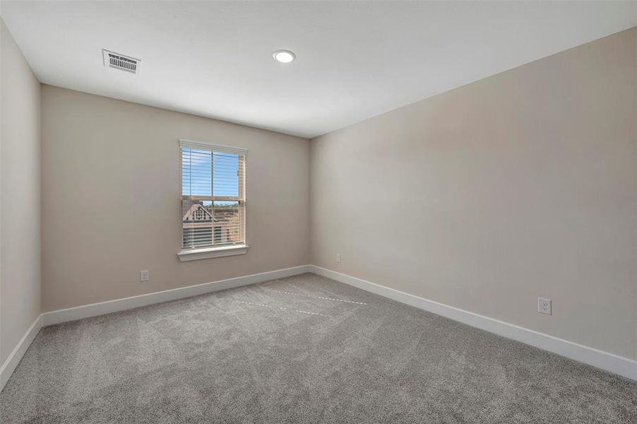 Spacious, unfurnished interior of a new home in Timberbrook, Justin (Image 25).