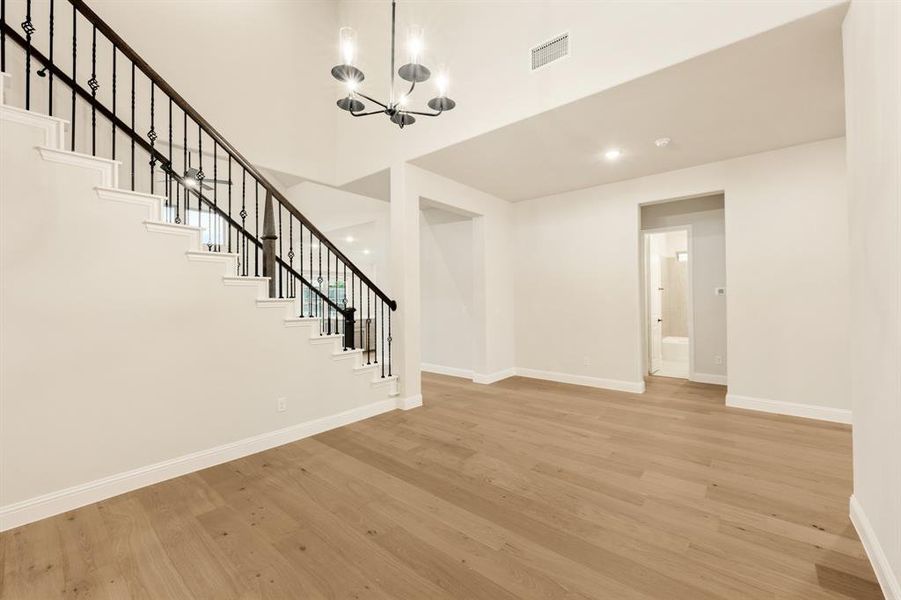 Spacious, unfurnished interior of a new home in Sunrise at Garden Valley 60-79, Waxahachie (Image 19).