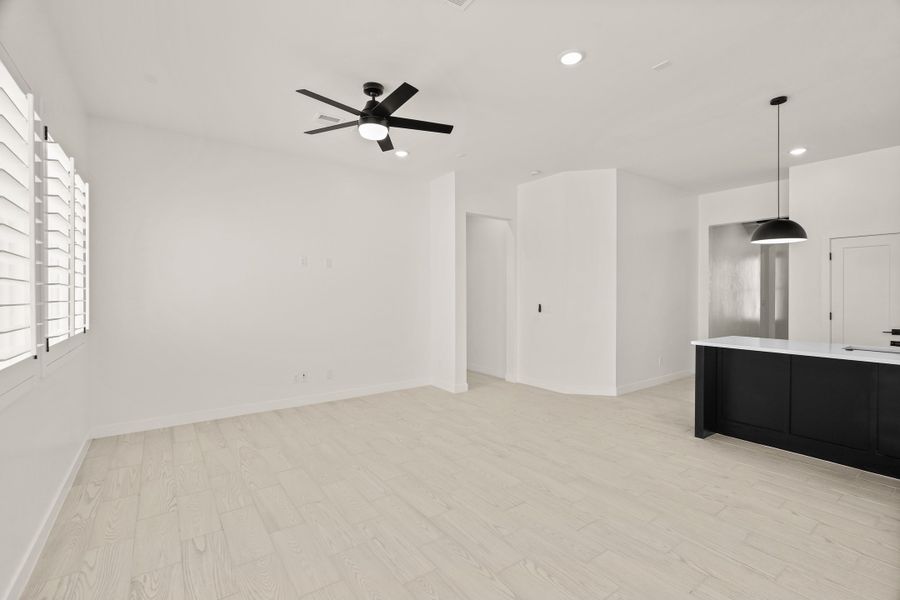Spacious, unfurnished interior of a new home in Gateway Estates, El Paso (Image 22). Spacious, unfurnished interior of a new home in Gateway Estates, El Paso (Image 22).