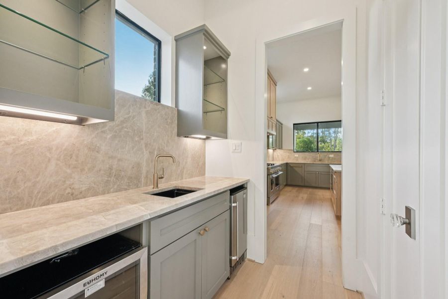 Furnished interior view inside a new home in , Houston (Image 8).
