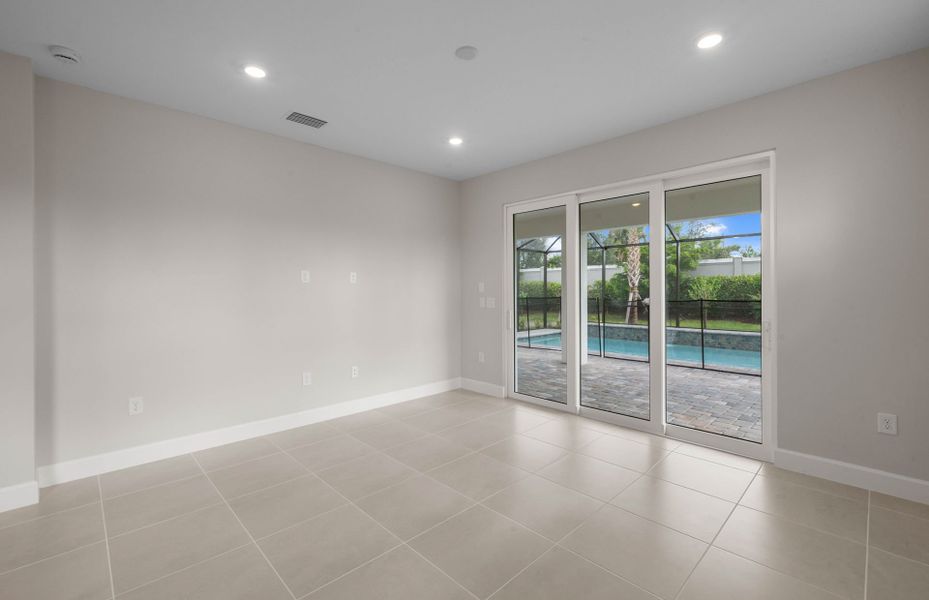 Spacious, unfurnished interior of a new home in Del Webb Oak Creek, North Fort Myers (Image 29). Spacious, unfurnished interior of a new home in Del Webb Oak Creek, North Fort Myers (Image 29).