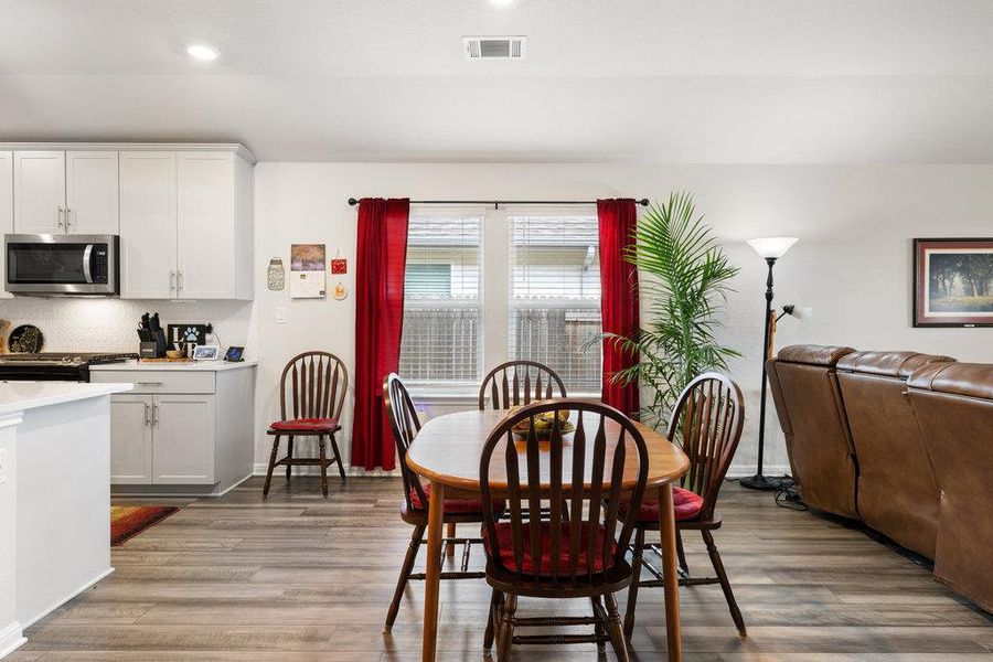 Furnished interior view inside a new home in Durango Farms - Boulevard Collection, Hutto (Image 17).