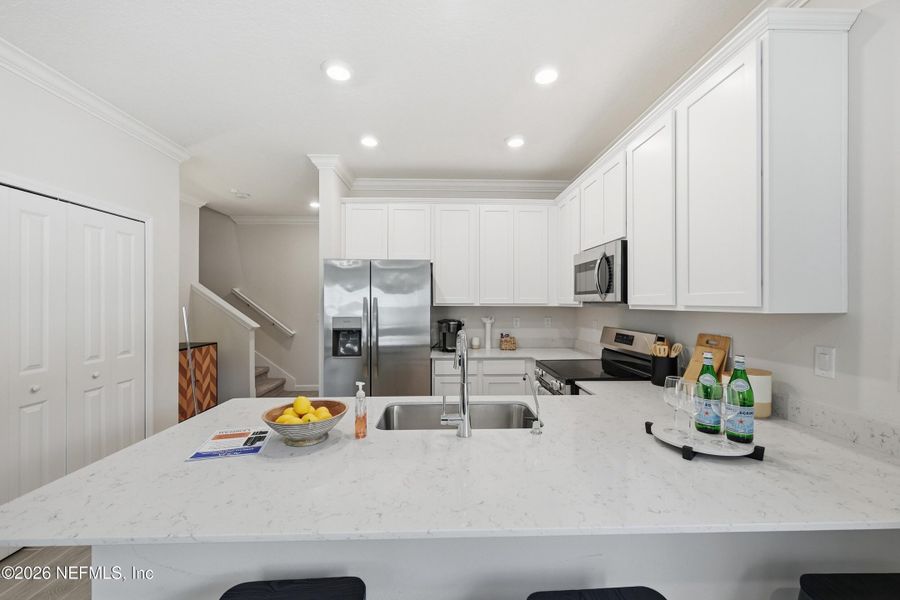 Furnished interior view inside a new home in , Middleburg (Image 16).