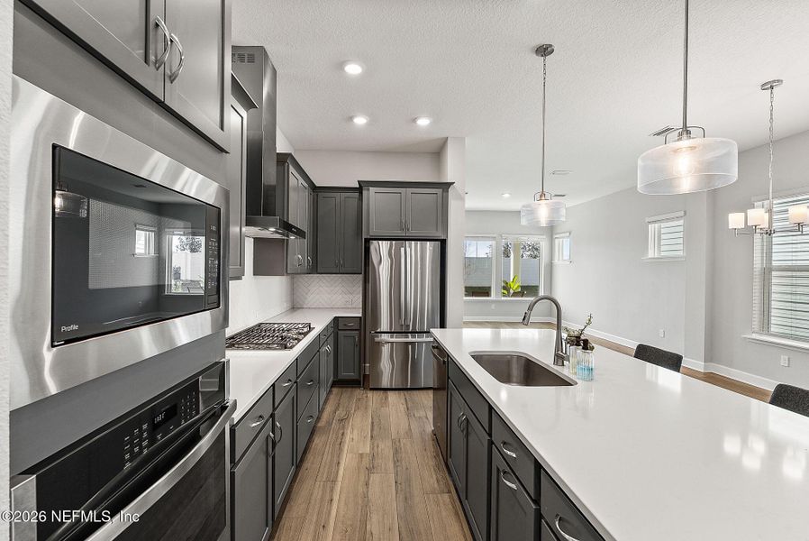 Furnished interior view inside a new home in Granville at eTown 38', Jacksonville (Image 10).