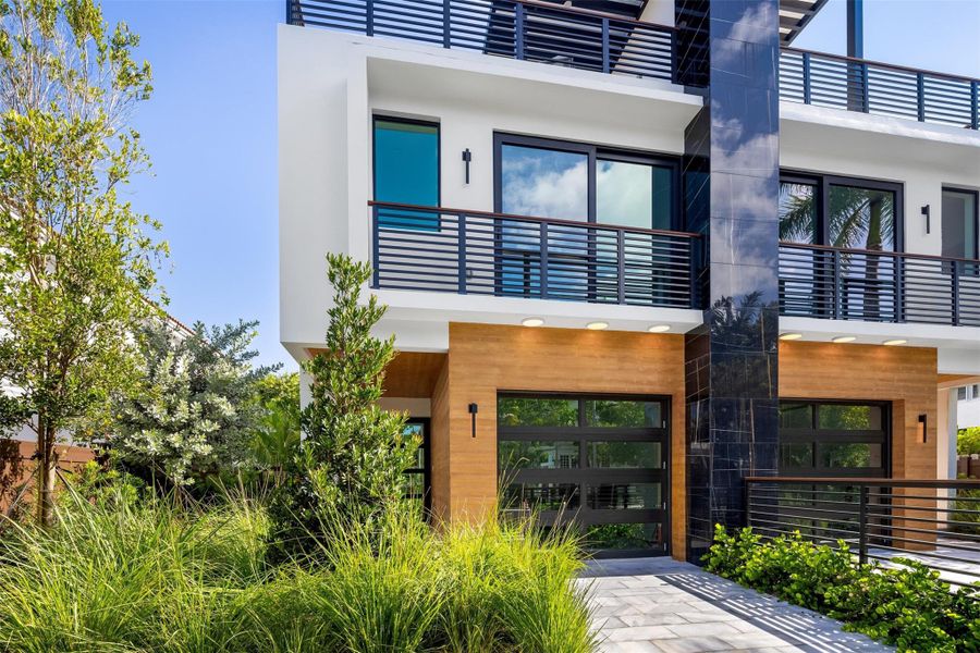 Front exterior of a new home in , Fort Lauderdale, FL, highlighting curb appeal (Image 21).