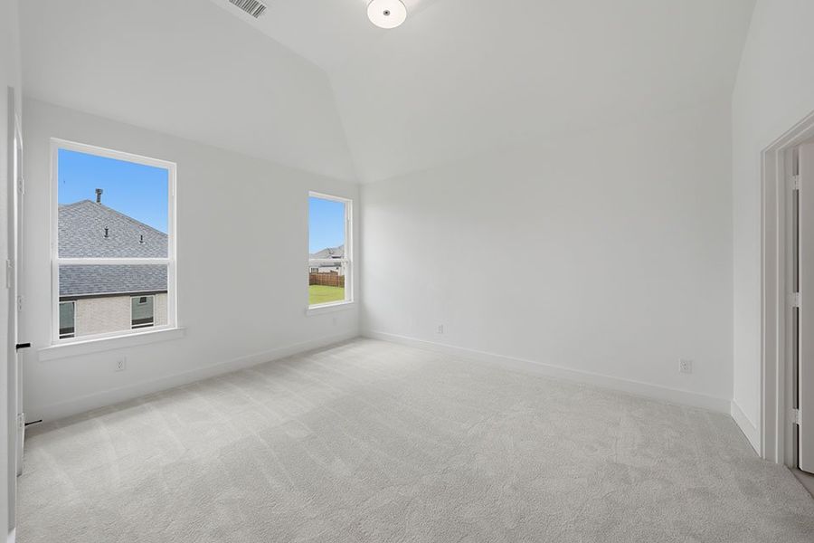 Spacious, unfurnished interior of a new home in Winding Creek, Rockwall (Image 42). Spacious, unfurnished interior of a new home in Winding Creek, Rockwall (Image 42).