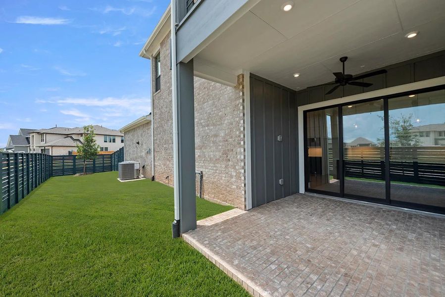 Hastings B Outdoor living area