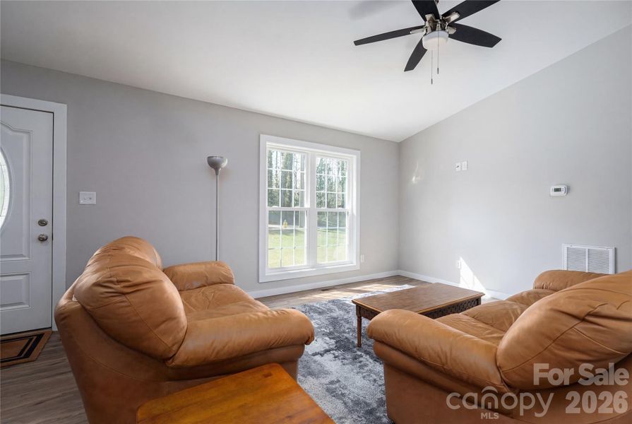 Open Floor Plan Open Floor Plan