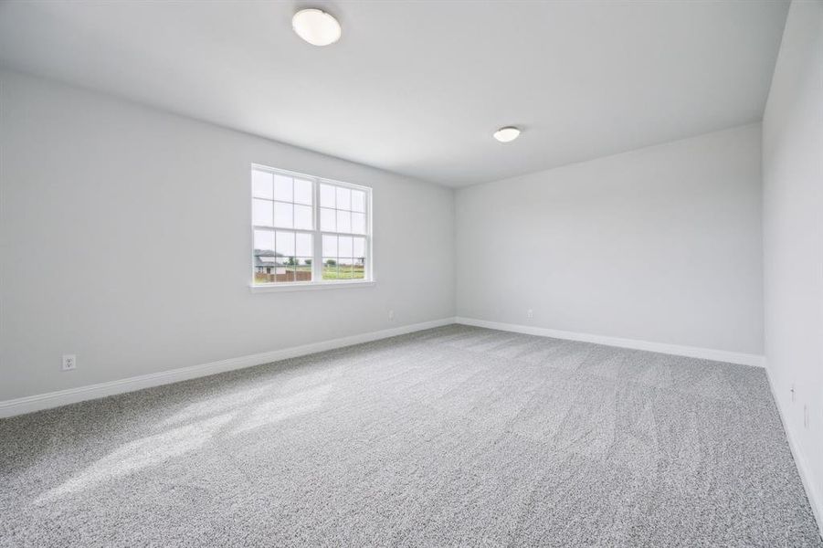 Spacious, unfurnished interior of a new home in Bellagio, Forney (Image 14).