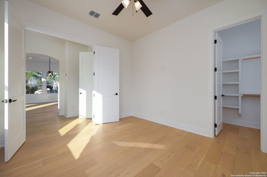 Image 40 of a home in .