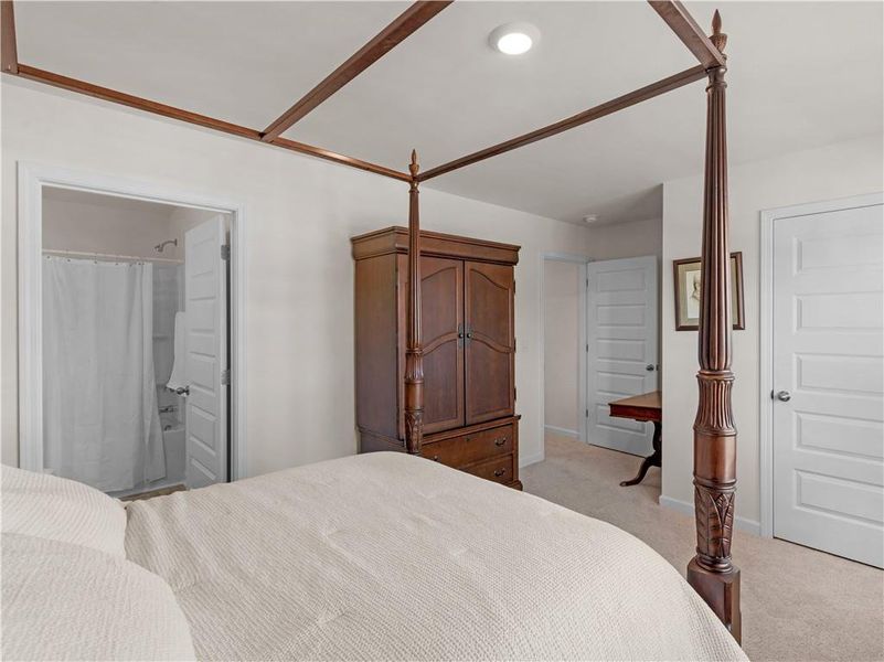 Furnished interior view inside a new home in Bridle Creek, Locust Grove (Image 8).