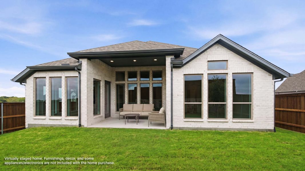 Exterior details and patio area of a home in Mustang Lakes, Celina (Image 3).