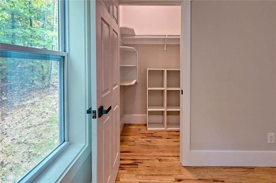 Spacious, unfurnished interior of a new home in , Clayton (Image 108).