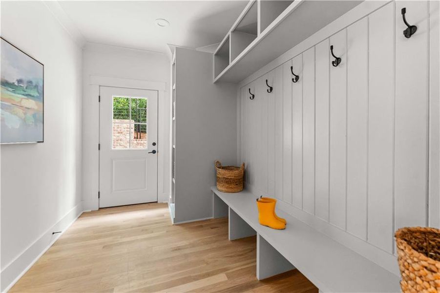 Furnished interior view inside a new home in , Atlanta (Image 24).